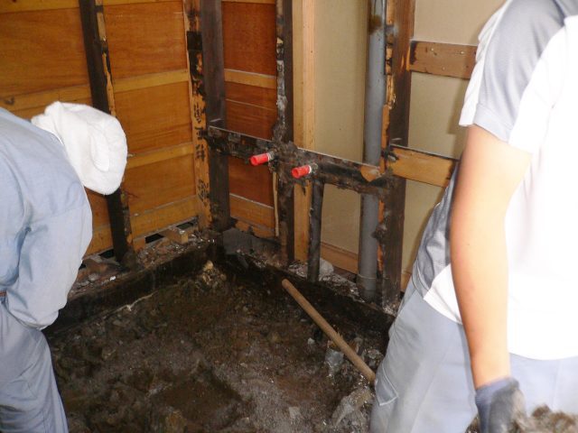 栃木小山　オール電化　浴室解体